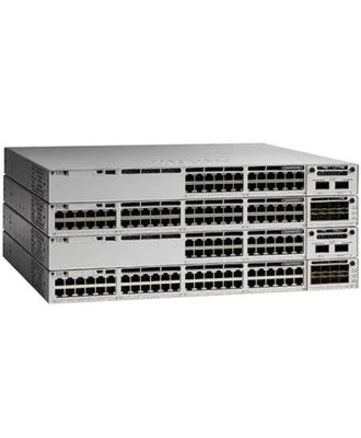 Cisco Switch con StackWise-320, sicurezza avanzata e connettività a fibra 10G