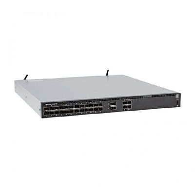 Cisco Switch C9200L-24P-4G-E: 24-Port PoE+, StackWise-320 e Advanced Security Catalyst Series