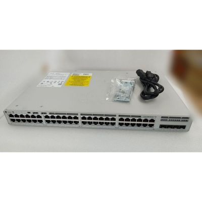 Cisco Catalyst 9200L Switch - Porte 48G, MACsec Security & DNA Essentials Support
