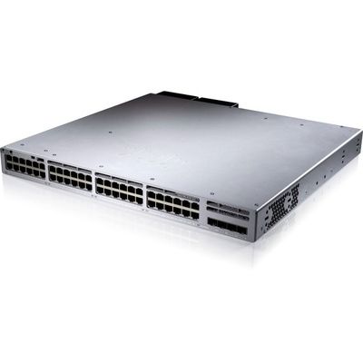 Alte prestazioni 48 - Porta PoE + e 4 - Porta 10G Cisco Switch con progettazione impilabile per reti aziendali