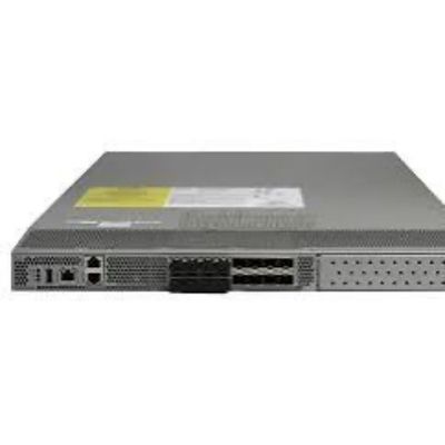 Porti ad alta velocità 32Gbps, 1RU Compact Design Cisco Switch con potenza ridondante - soddisfa le esigenze di rete di storage ad alte prestazioni
